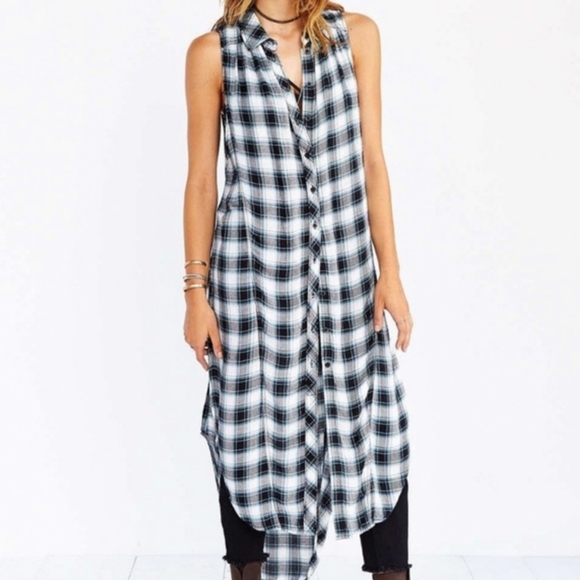 Urban Outfitters Plaid dress - Picture 7 of 8